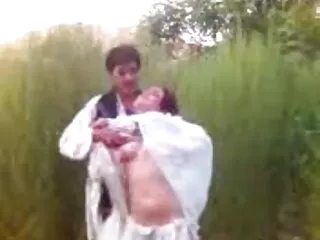 বহু পুরুষের বাংলা xxxx এক নারির