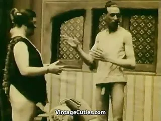 বড়ো ছোট ছোট মেয়েদের সেক্স ভিডিও বুকের মেয়ের