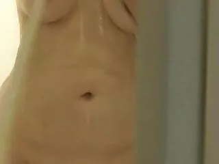 মেয়ে সমকামী বাং লা xx চুম্বন