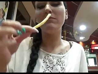 তরুণ নতুন বাংলা bf video কর্মী বিভাগের প্রধান